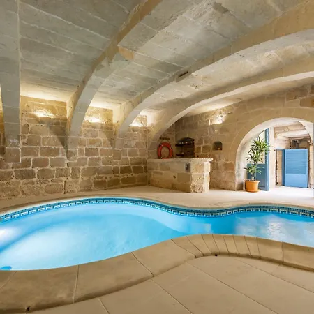 6 - Family X 3 By Solea Gharb (Gozo)