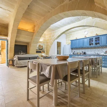 6 - Family X 3 By Solea Gharb (Gozo)